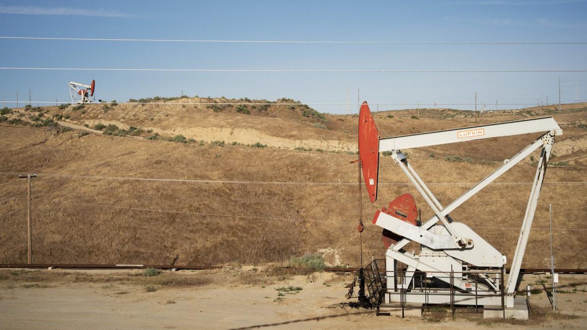 A California oil town's plan to survive the energy transition | Grist