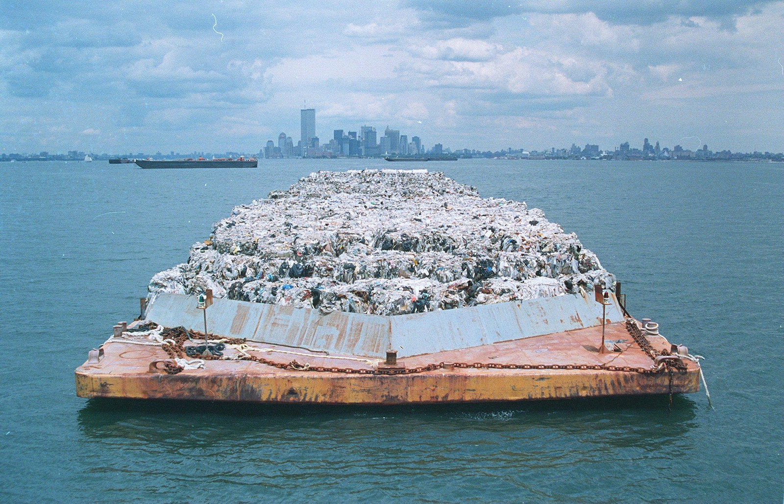 A barge loaded with garbage