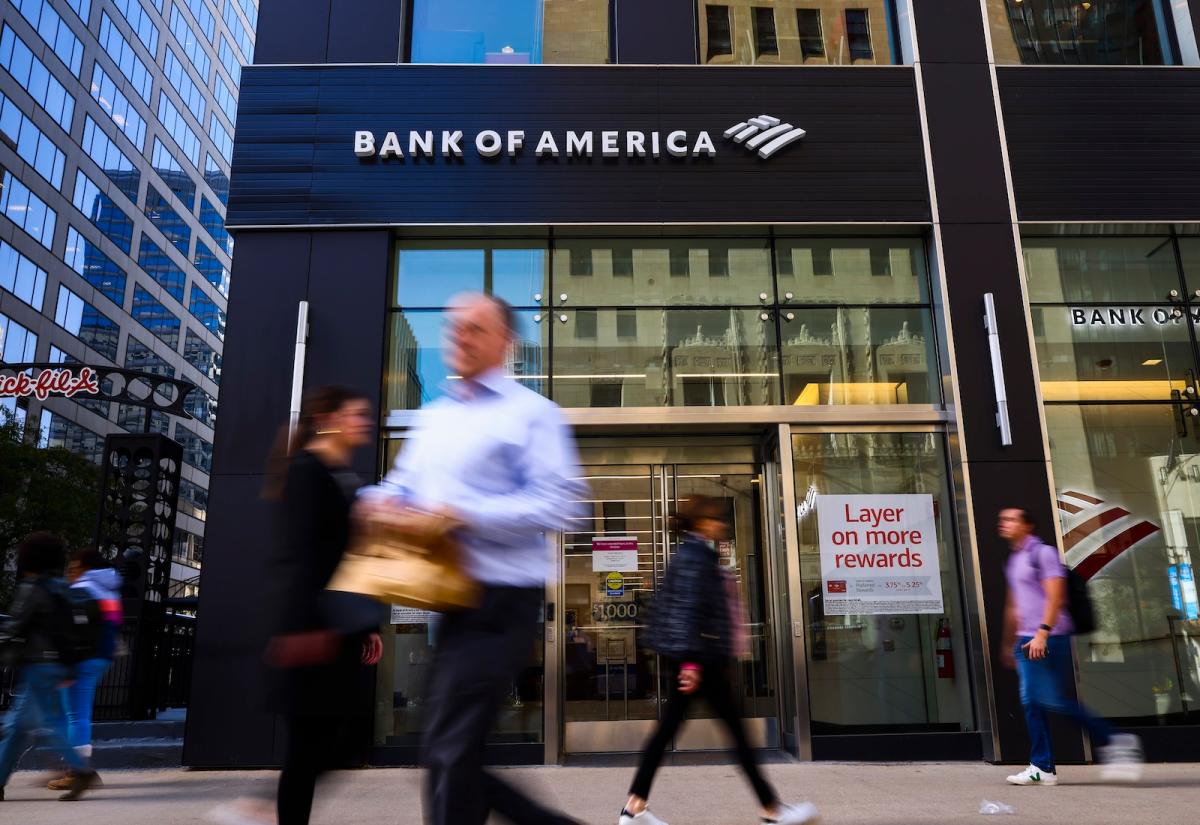 Big banks abandoned a climate alliance. Now, critics are calling for ...