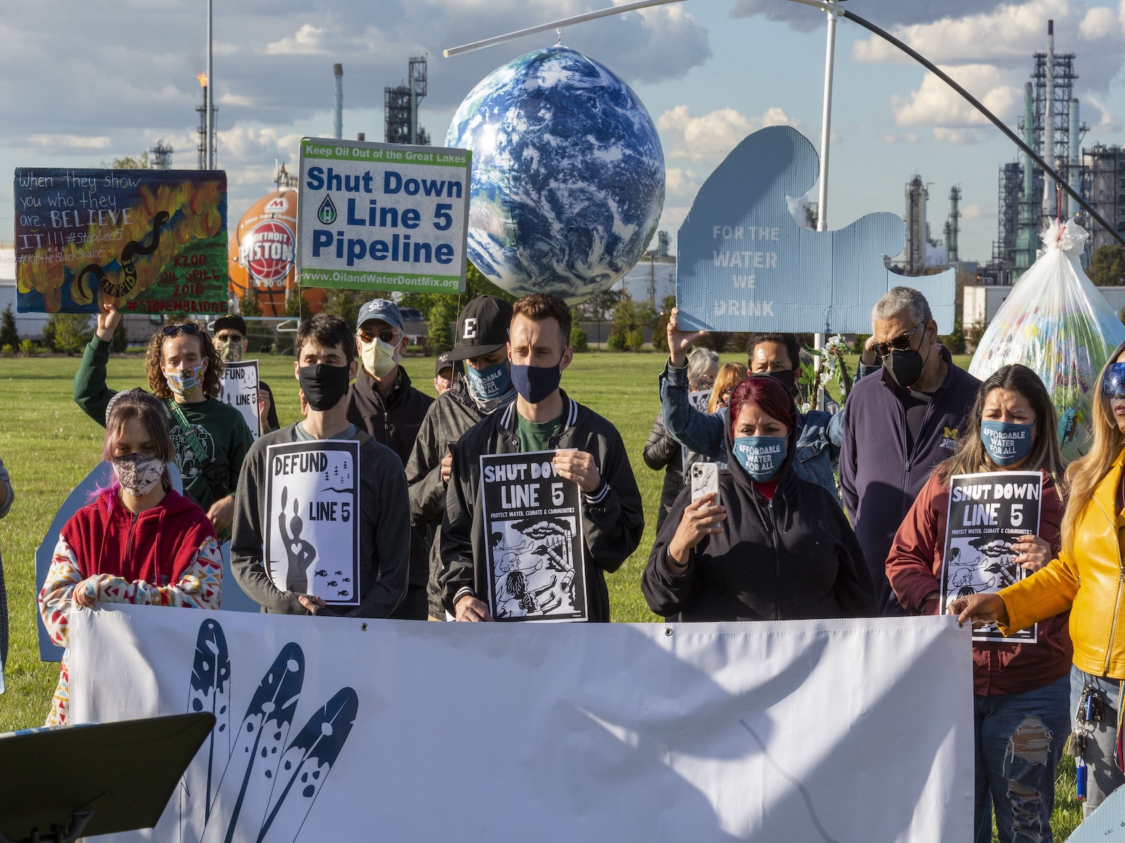 Protestors stand togther