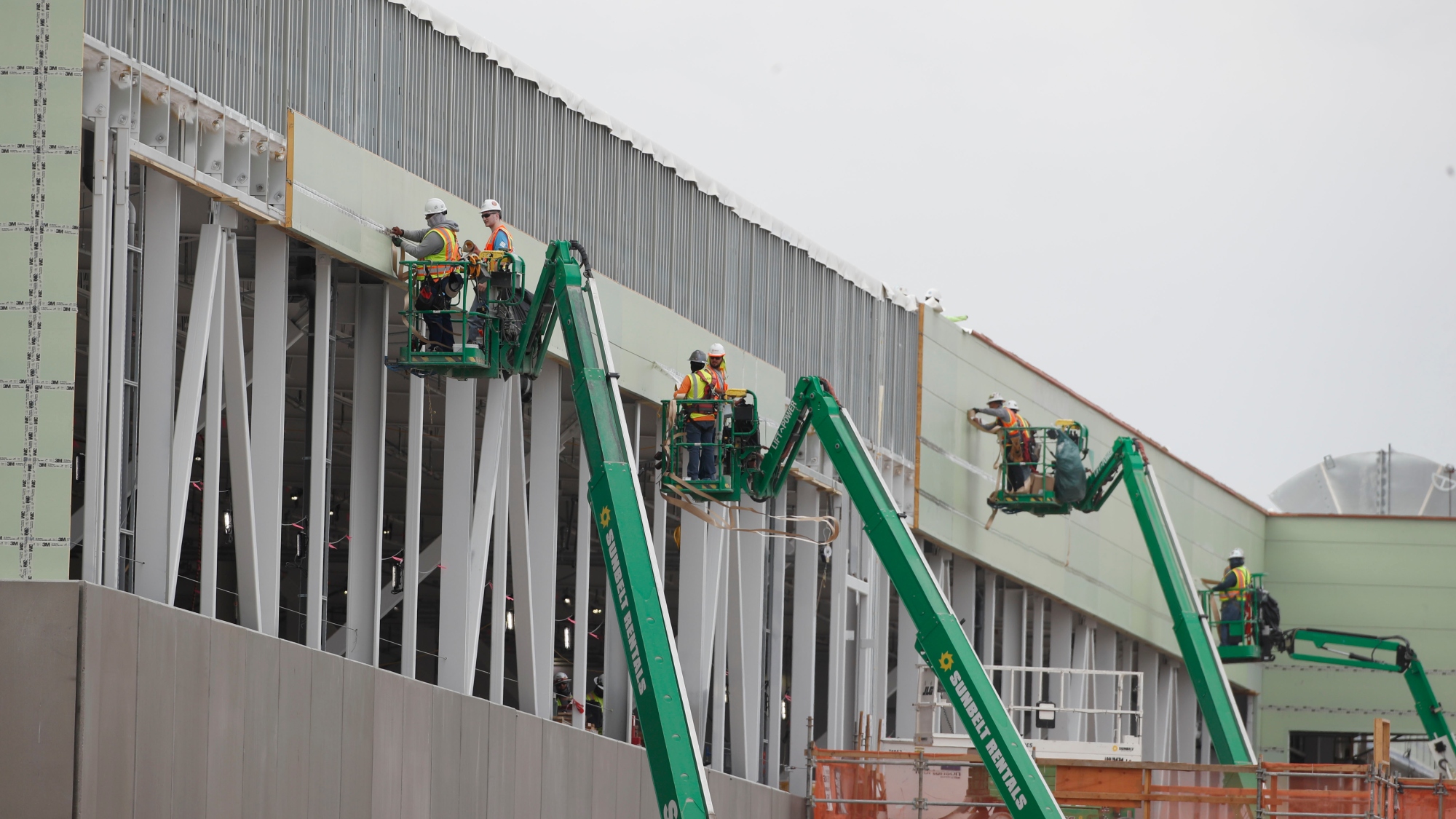 Data centers are straining the grid. Can they be forced to pay for it?