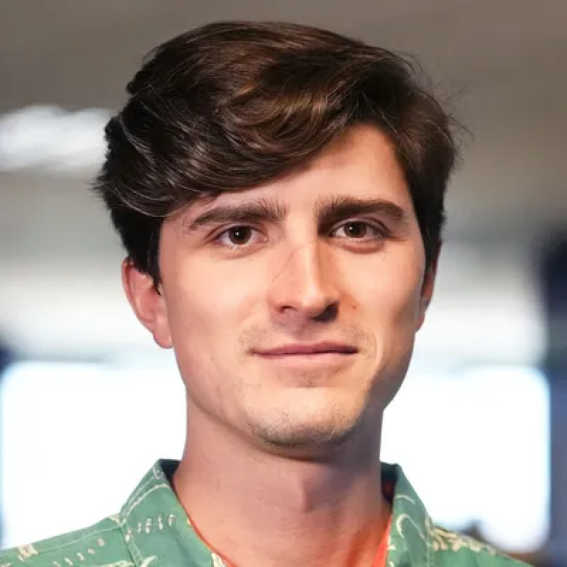 Austin Corona Headshot