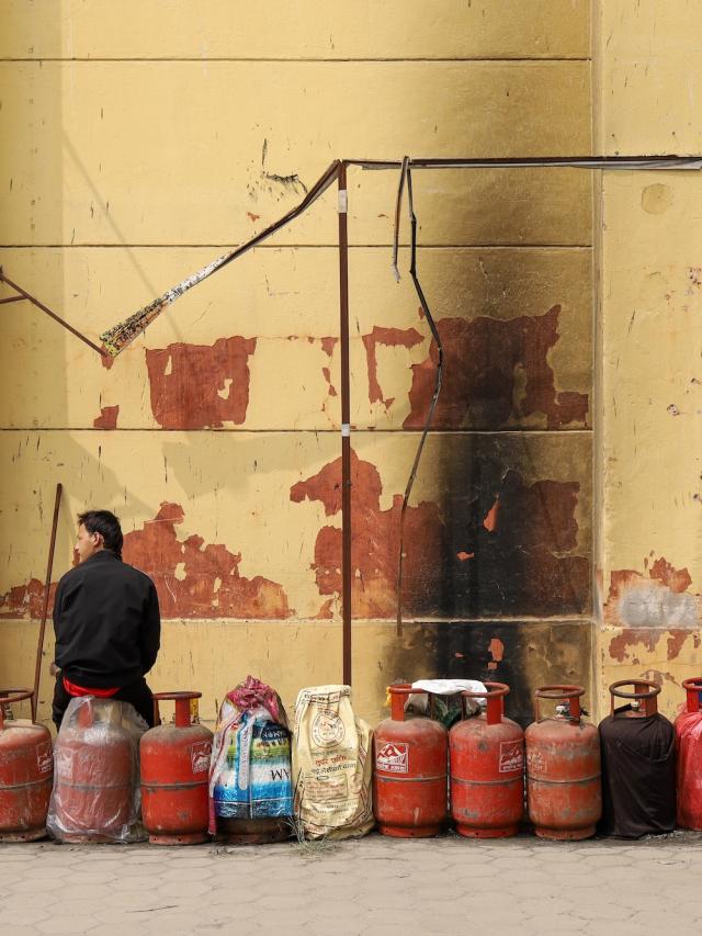 Oil Rationing Why the Iran war hasn’t caused a global oil crisis — yet | Grist