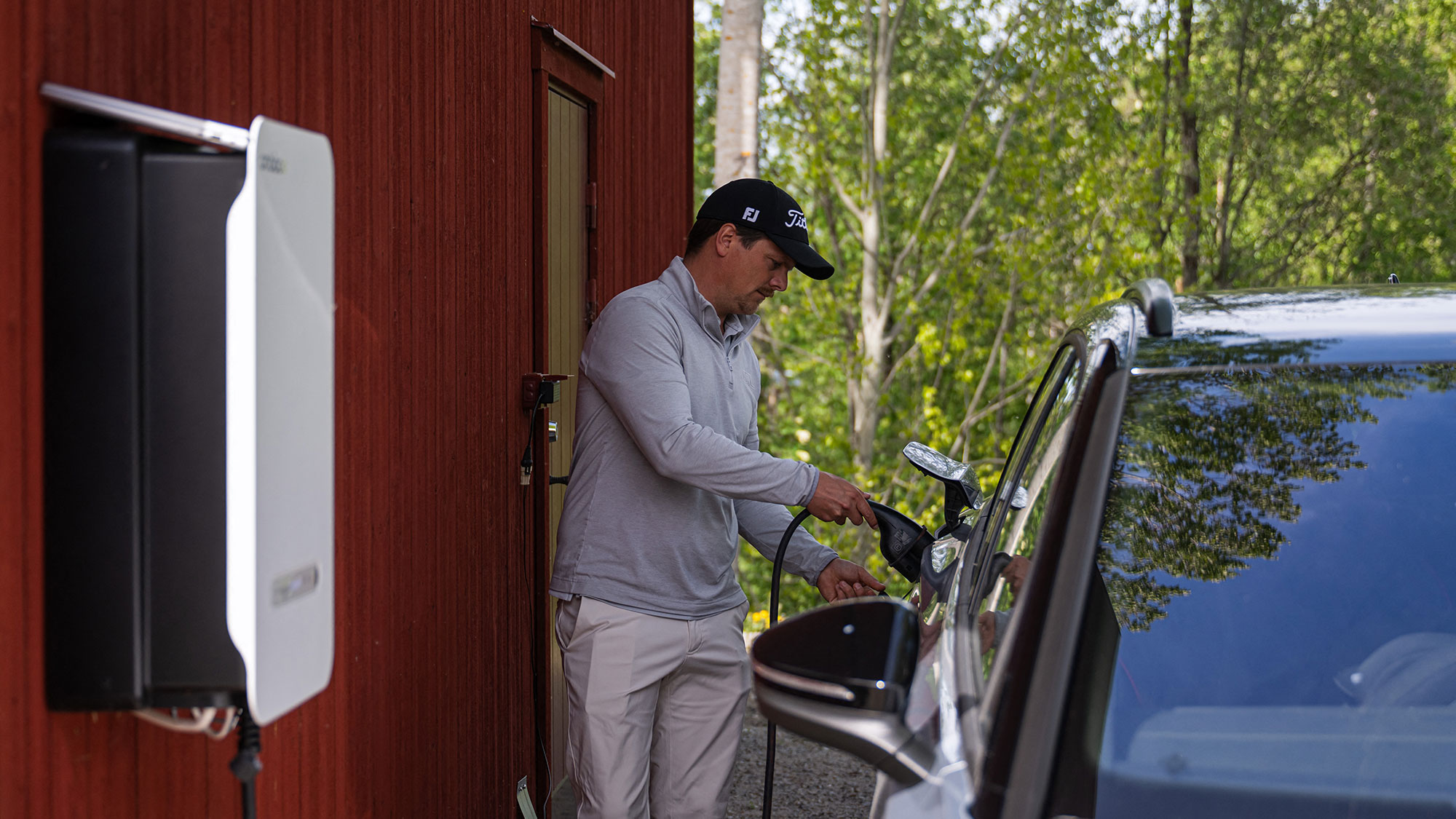 Why plugging in all those EVs could actually save the power grid