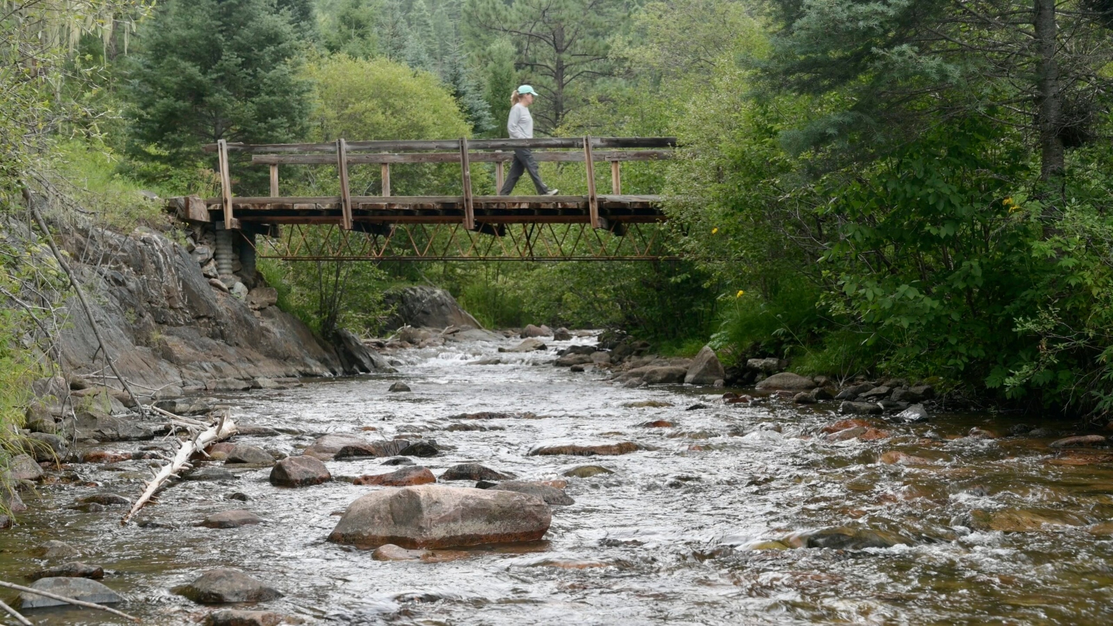 In New Mexico, a river runs through ‘the middle of a hellscape’